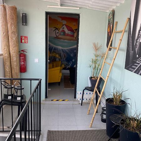 The Island Hostel & Cafe Λάγος Εξωτερικό φωτογραφία